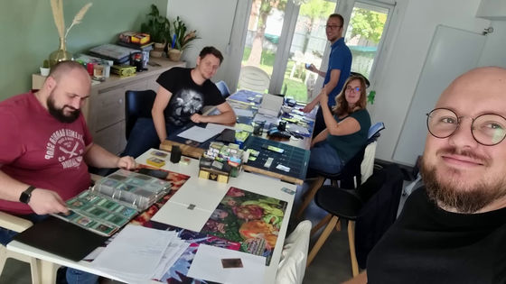 Chàng trai biến giấc mơ Yu-Gi-Oh thành hiện thực với hệ thống triệu hồi quái vật 3D từ thẻ bài - Ảnh 17.