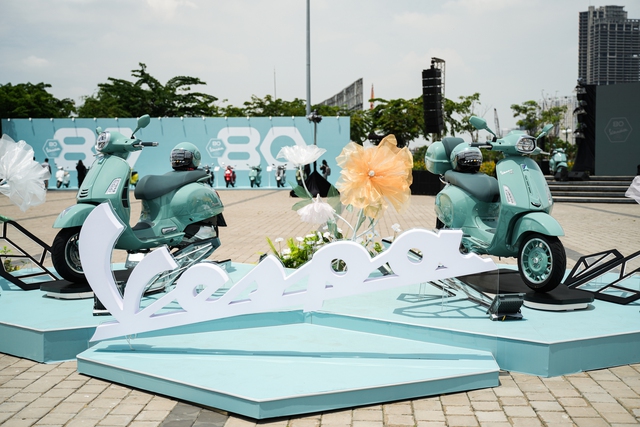 80 năm Vespa: Biểu tượng di sản khuấy động tinh thần trẻ tại Thủ Thiêm Riverstage!- Ảnh 3. 80 năm Vespa: Biểu tượng di sản khuấy động tinh thần trẻ tại Thủ Thiêm Riverstage!- Ảnh 3.