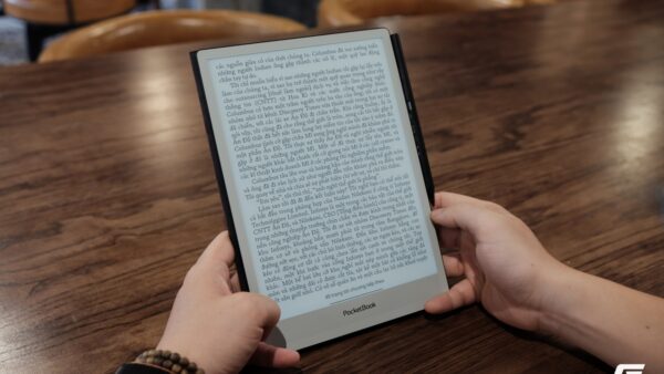 Trên tay nhanh PocketBook InkPad One: Màn hình 10.3 inch, thiết kế siêu mỏng, nhưng nói không với Android!