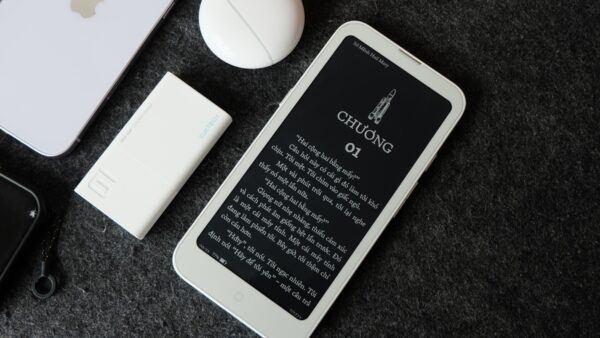 Hanvon Clear Mobile: Một chiếc máy đọc sách bỏ túi khá thú vị và điều gây chú ý không chỉ nằm ở màn hình E-Ink
