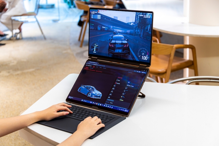 rog-zephyrus-hinh2