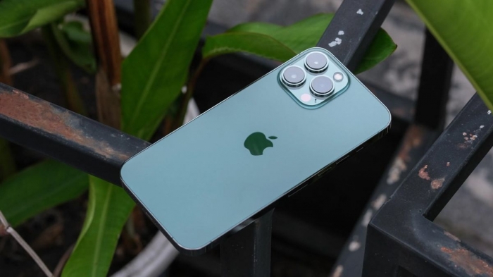 iphone-13-pro-max-1