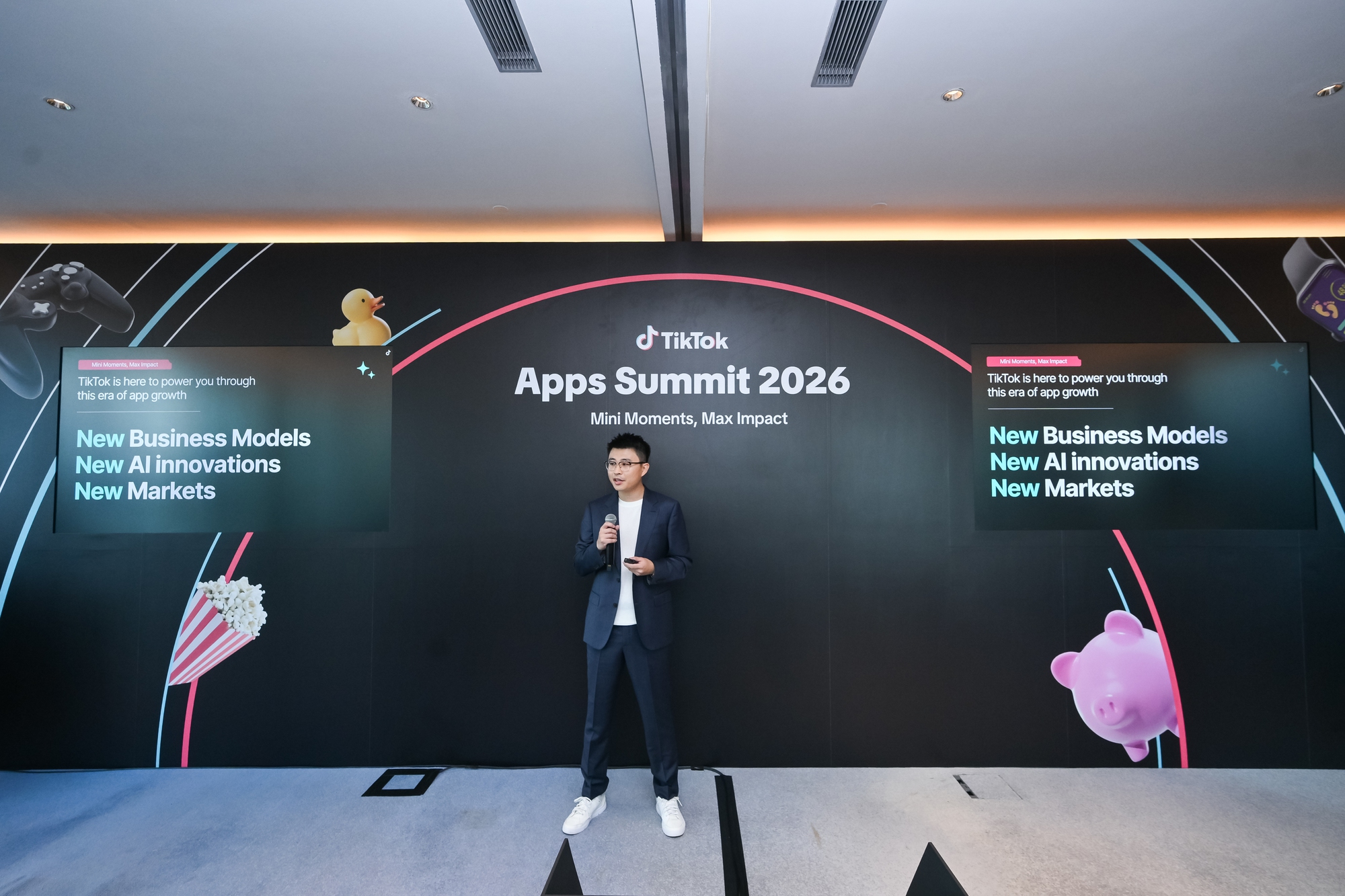 TikTok không muốn bạn rời app: Xem phim, chơi game, trả tiền ngay trong ứng dụng - Ảnh 1. TikTok không muốn bạn rời app: Xem phim, chơi game, trả tiền ngay trong ứng dụng - Ảnh 1.