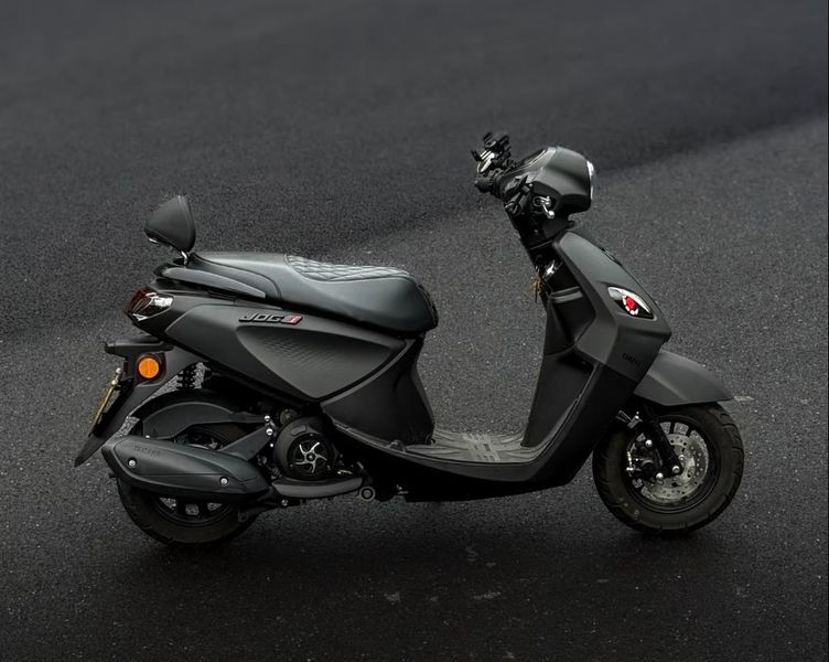 Xóa bỏ lốp trơn trượt, Yamaha Jog i Plus lột xác nhằm lật đổ xe quốc dân Honda Vision - Ảnh 3.