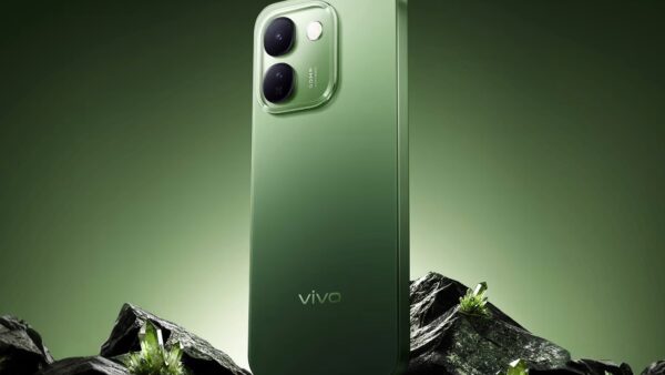 Vivo trình làng V80 Lite 5G: Pin khủng 10.000 mAh, chuẩn kháng nước IP69 với thiết kế mỏng nhẹ