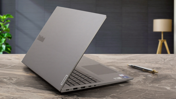 Lenovo ThinkBook vs LOQ: Đâu là sự chọn lựa tối ưu cho đồ họa
