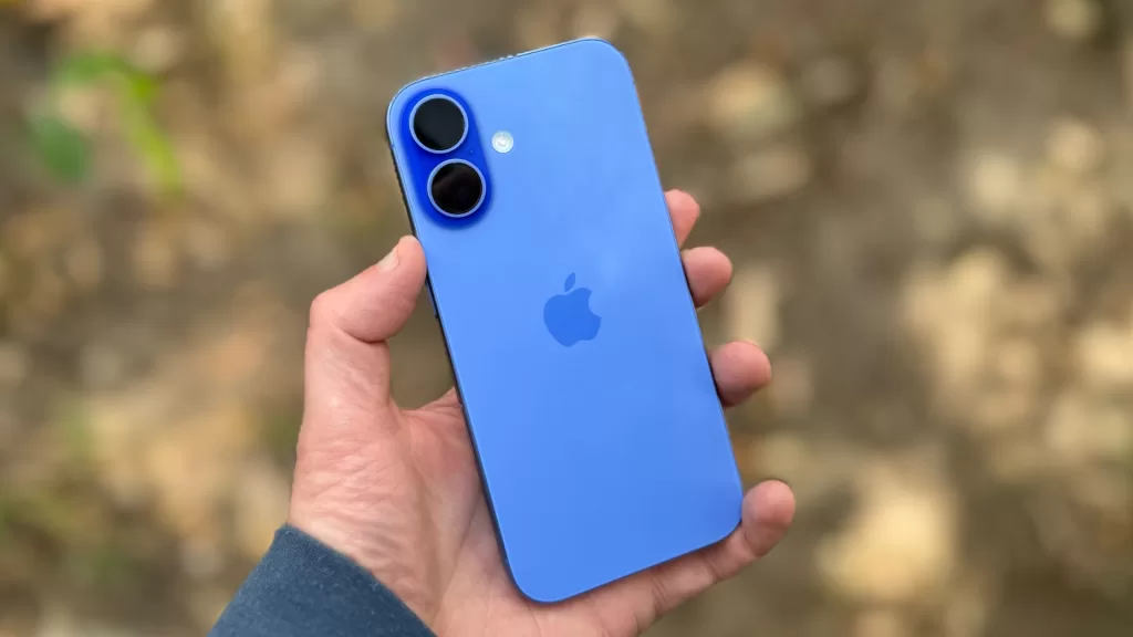 iphone-16-1792376554.png