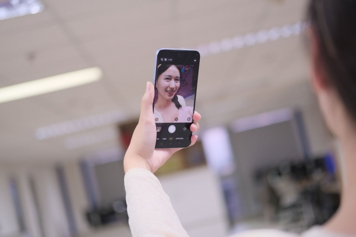 OPPO-A7-Pro5G-4